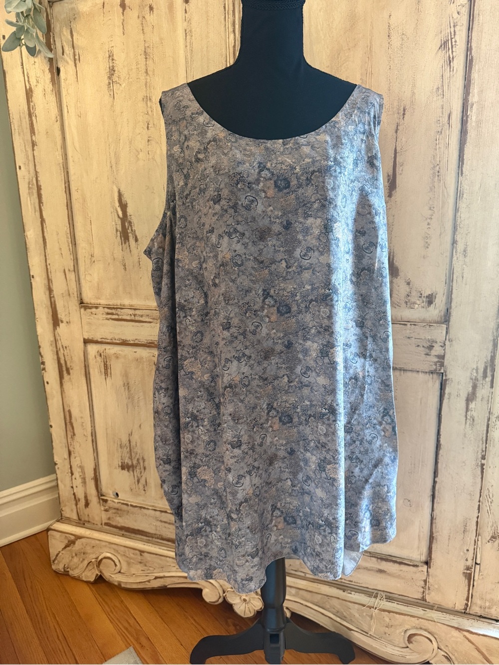 Eileen Fisher woman Silk tunic flowy top. Printed. 2x. Lagenlook